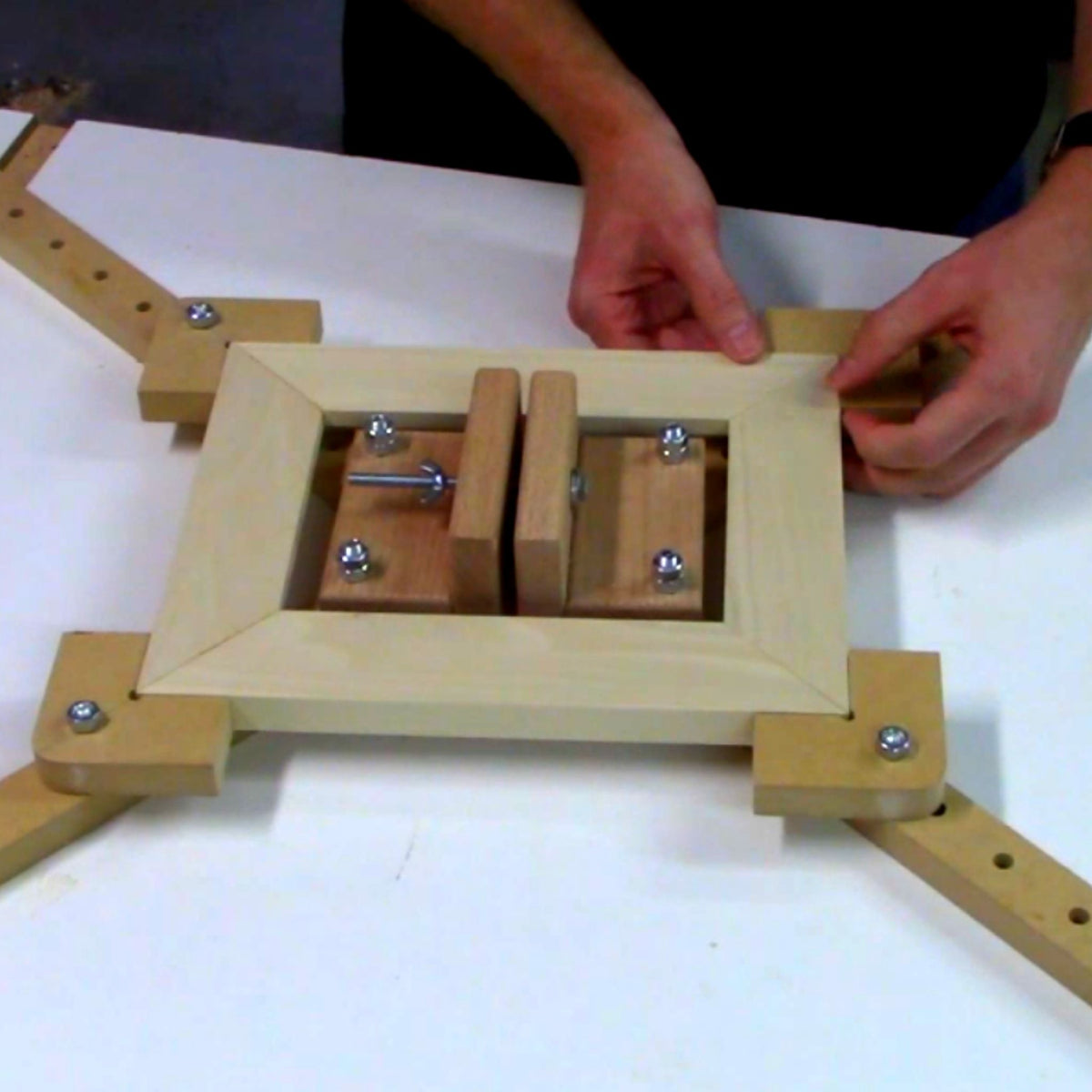 Picture Frame Clamping Jig – Wood Shop Essentials