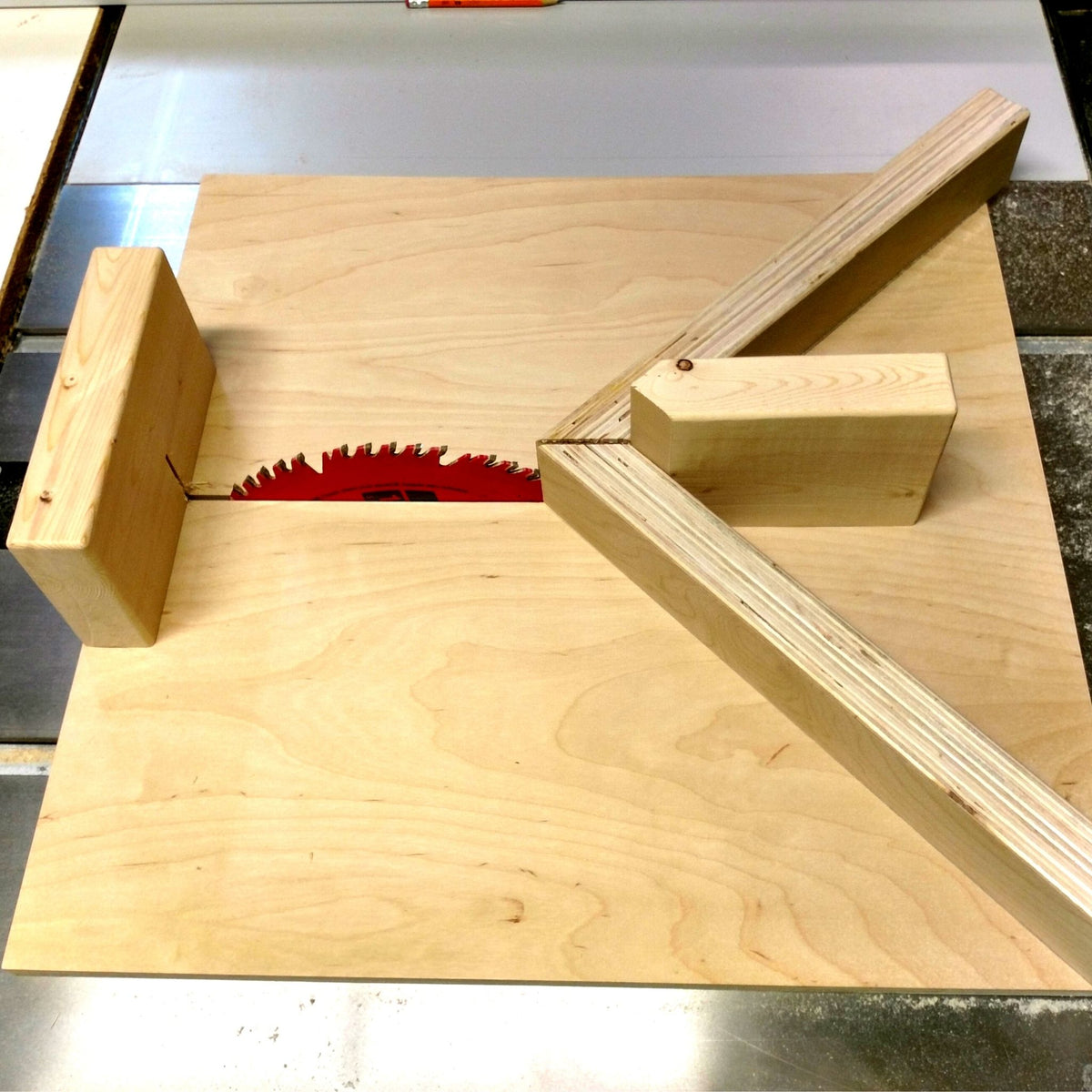 Miter Sled For Your Table Saw Wood