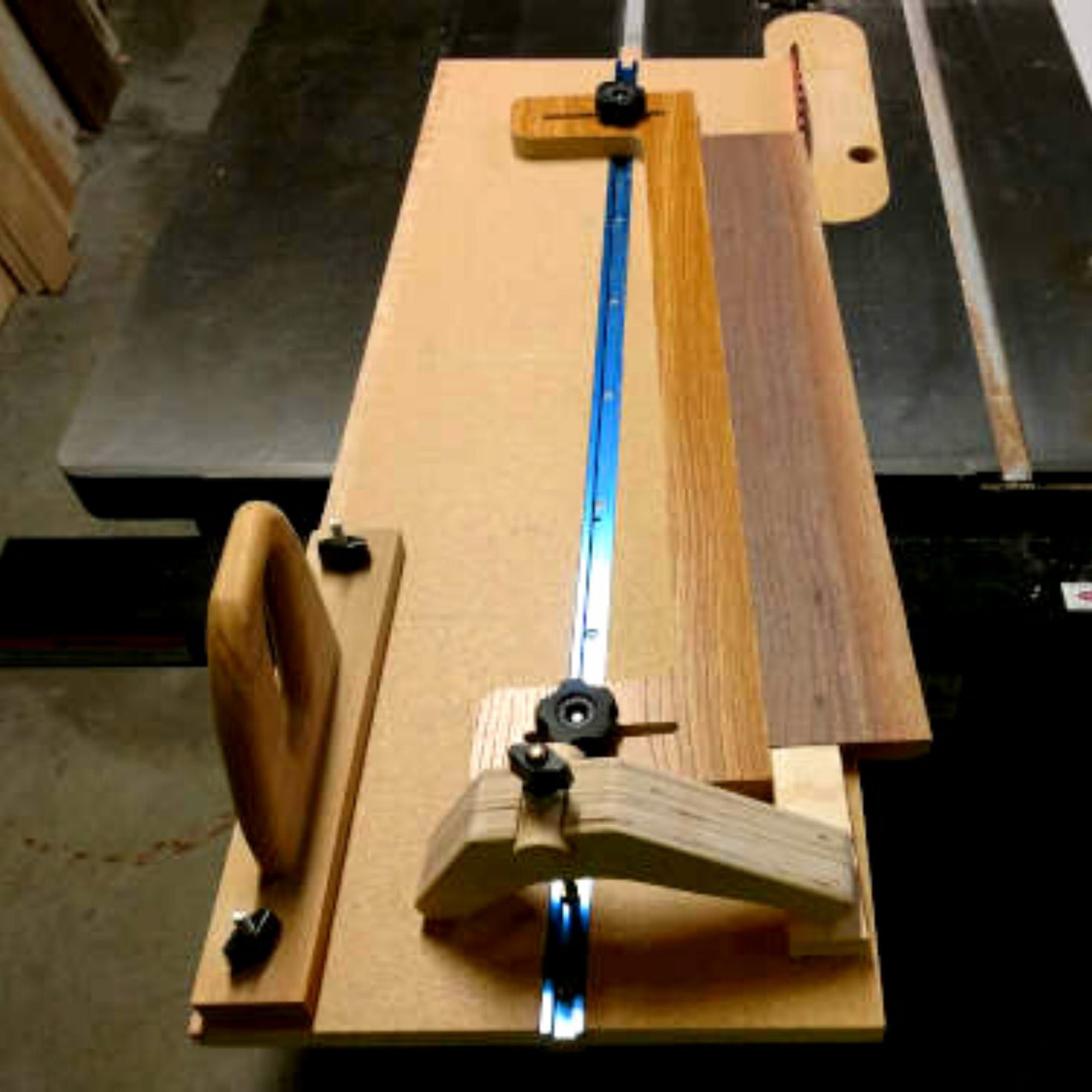Taper / Jointer Sled Wood Shop Essentials